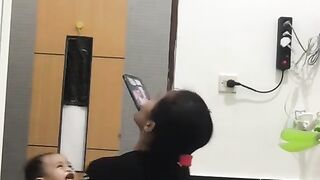 mak siapa ini woi