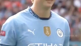 Momen unik di Derby Manchester ????⚽️ 3