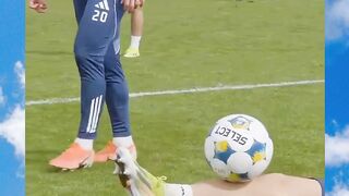 KENAPA NYAKK???? - Adobet88