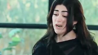 Hatoo mere raste se mujhe naheen rehna iss qaid khaane main