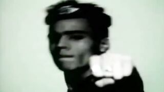 2 Unlimited - Get Ready For This (Official Music Video)(720P_HD).mp4