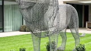 From steel to a living monument ????✨ This Monas transformation is on another level 2