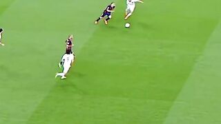 Iniesta for Neymar ????‍????