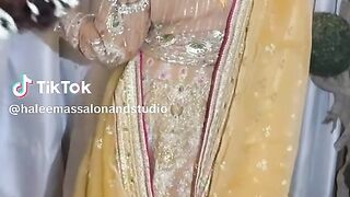 Gorgeous Mehndi Bridal Hairstyle