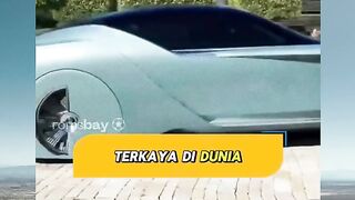 Kalian pasti kira Messi atau Ronaldo yang paling tajir? ????