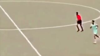 Conor Bradley menampilkan performa luar biasa dalam pertandingan Liga Champions UEFA