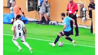 Rayan Cherki Skills di Man City