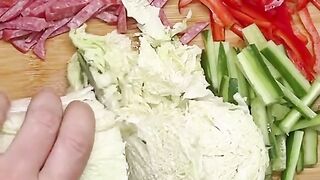 Салат, для которого не надо ничего варить