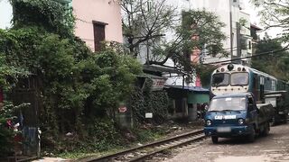 IDIOTS IN CARS