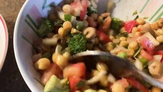 Chana k salad