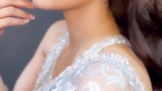 Hira Mani Channels Elsa from Frozen