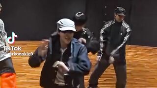 Jungkook uffff