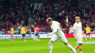 BANYAK TINGKAH????5 Momen Unik Penalti Pemain Bola????