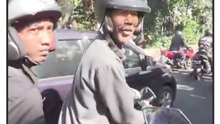 Ya gitulah kalau negur perokok????
