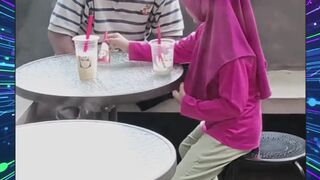 KEBERSAMAAN ANAK PEREMPUAN DENGAN AYAHNYA