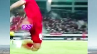Definisi 'Kaki Terlalu Tinggi' yang sesungguhnya! ????