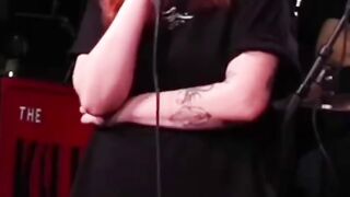 A NO PANTS "SITUATION" | KT 661