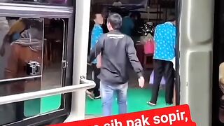Kejadian Lucu di Jalan!