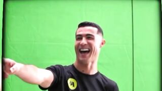 MENUJU MEI BERDARAH: 3 Trofi Menanti Sang Legenda! ????⚽
