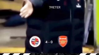 Arsenal memainkan salah satu pertandingan paling berkesan 3