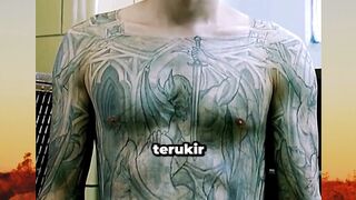 Bukan sembarang tato! Di balik gambar monster ini, tersimpan rahasia besar yang bisa membobol penjara paling ketat di dunia. ???? ????️