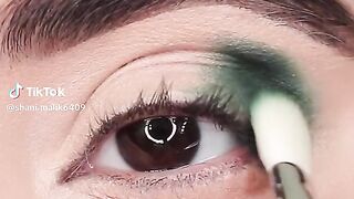 Tutorial Eyes Makeover 4