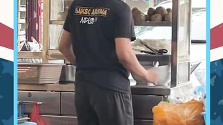 Ringkes Febian - Kalau ada 9 bakso ????