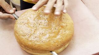 Mumbai_Veg_Cheese_Loaded_Cap_Sandwich_Indian_Street_Food
