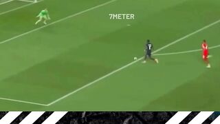 (Leg pertama) ini benar-benar penuh drama dan gol.