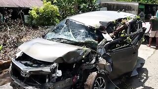Semoga kita di jauhkan ????????????...resiko pekerjaan seorang driver...