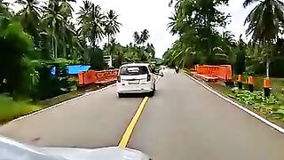 Banyak cerita di setiap perjalanan