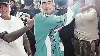 aloy usir semua tamu