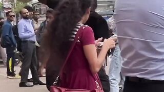 Wait for the End! Street Reactions That Will Make You Laugh! ????✋