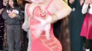 Beautiful Arabic Dance
