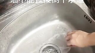 so that the sink is clean