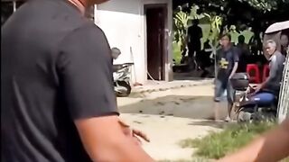 Nguras kolam ikan Tujuh bersaudara part 1