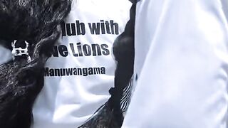 මෙහෙමත් නෑමක්