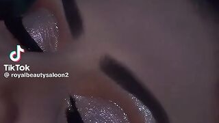 Glamours Eyes Makeup