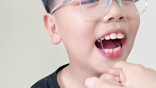 How to remove teeth manually