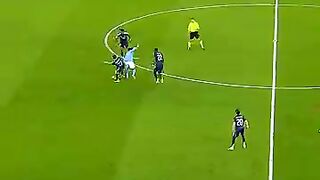 Manuel Angel vs Manchester City