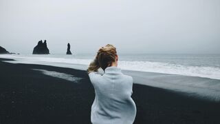 Dash Berlin featuring Sarah Howells - Go It Alone (Official Music Video)
