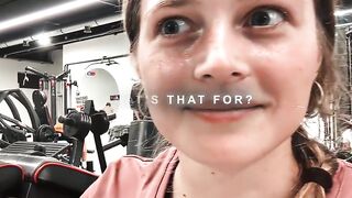why is her reaction always funny????