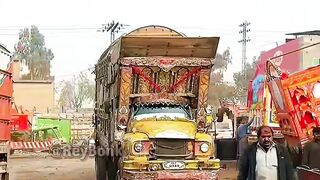 Car pakistan