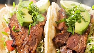 ???? Огненный тако — сочный уличный вкусЯрко и аппетитно