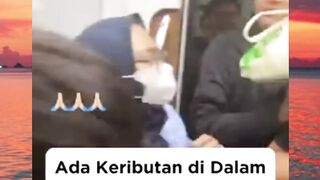 langsung kena ulti kan lu pada