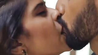 Kissing 3
