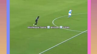 Kecepatan transisi dan akurasi umpan jauh menjadi kunci di pertandingan ini.