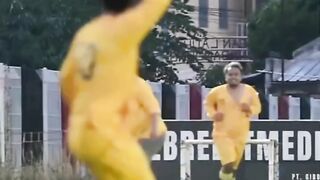 Hanya di Liga Konoha, sudah jelas gol tapi tidak di sahkan!!
