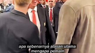 Kenapa ya mantan anak asuh Sir Alex lebih milih jadi pundit