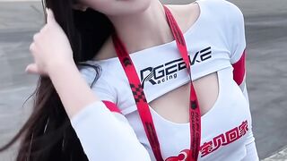 皇家国际赌场在线客服经理QQ：3874447568 2